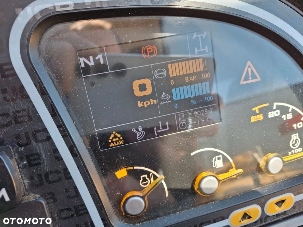 JCB 560-80 Agri Plus - 7