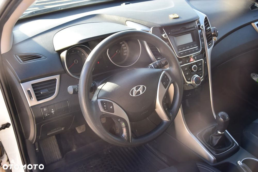Hyundai i30 1.6 Classic - 3