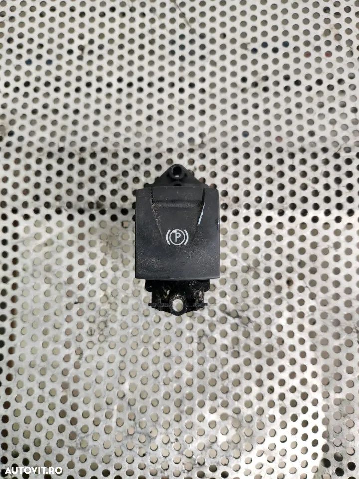 Buton Frana De Mana Electrica Renault Scenic 3 Megane 3 Grand Scenic 3 An 2008-2009-2010-2011-2012 Dezmembrez Renault Grand Scenic 1.5 Dci An 2009-2010-2011-2012 Manual 6+1 Trepte 2x4 - 1