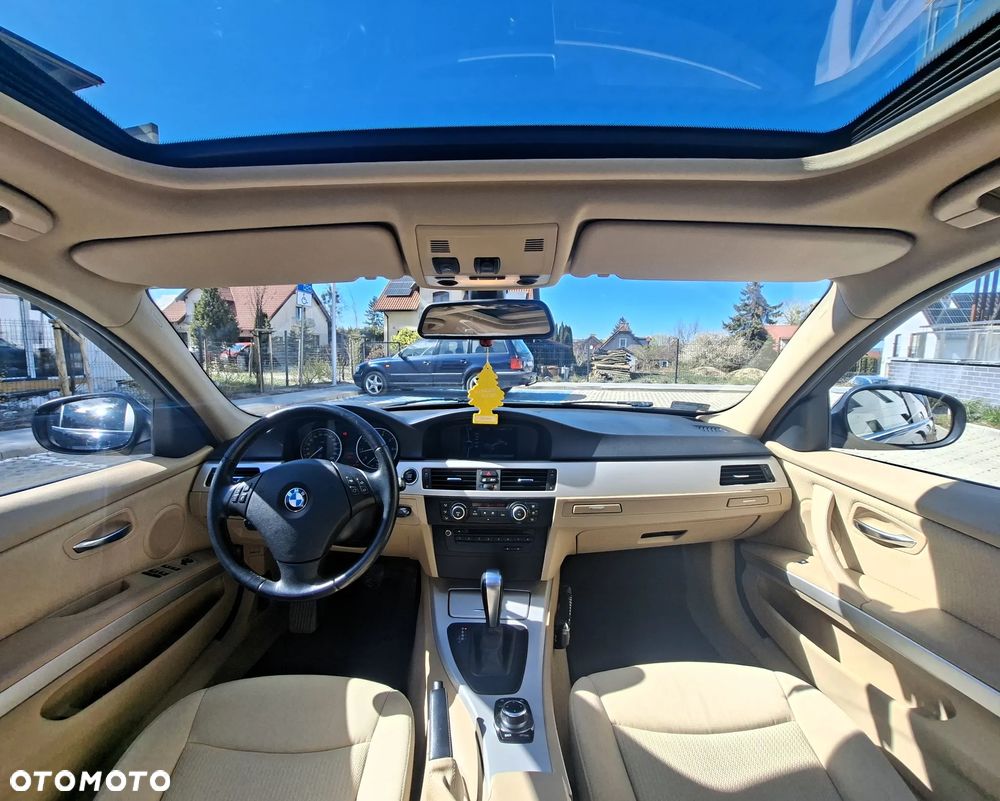 BMW Seria 3 318i Edition Exclusive - 7