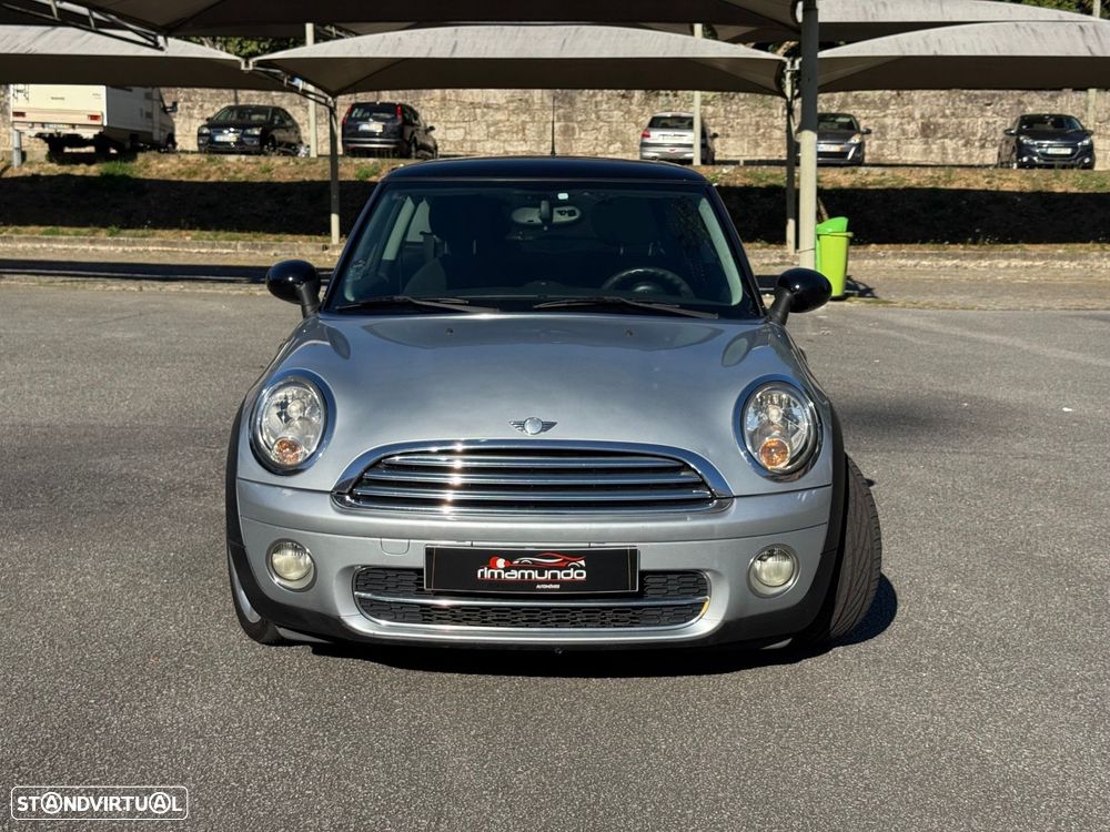 MINI 3 Portas Cooper D - 3