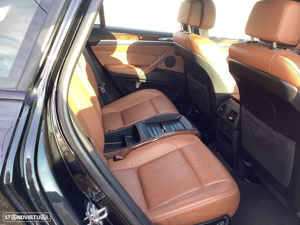 BMW X6 xDrive35d - 10