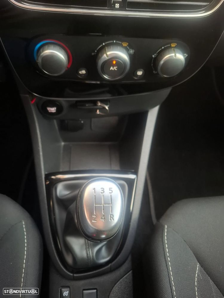 Renault Clio Sport Tourer 0.9 TCe Limited - 26