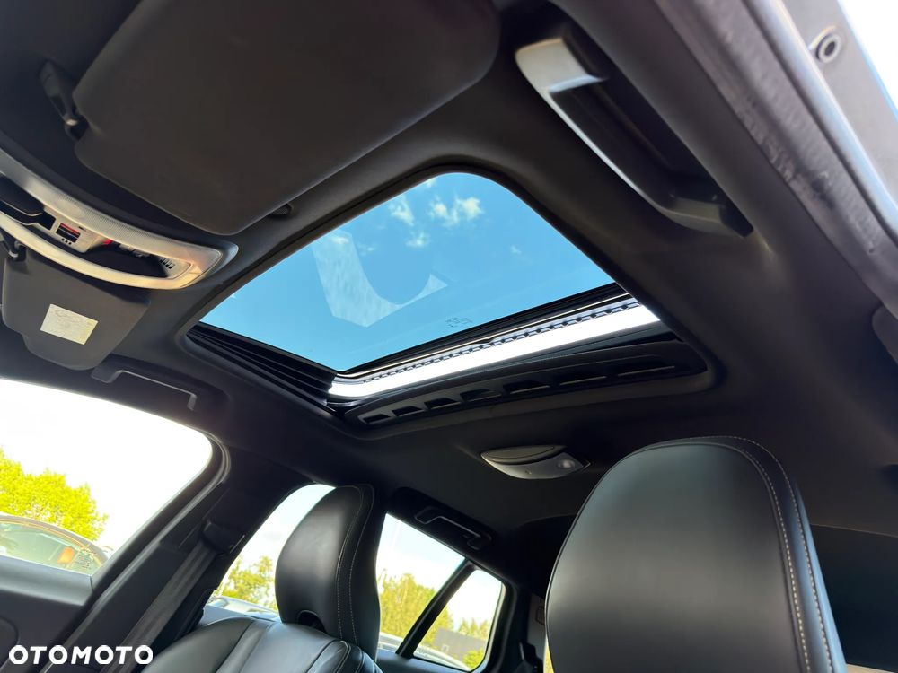 Volvo V60 D3 Drive-E R-Design Momentum - 34
