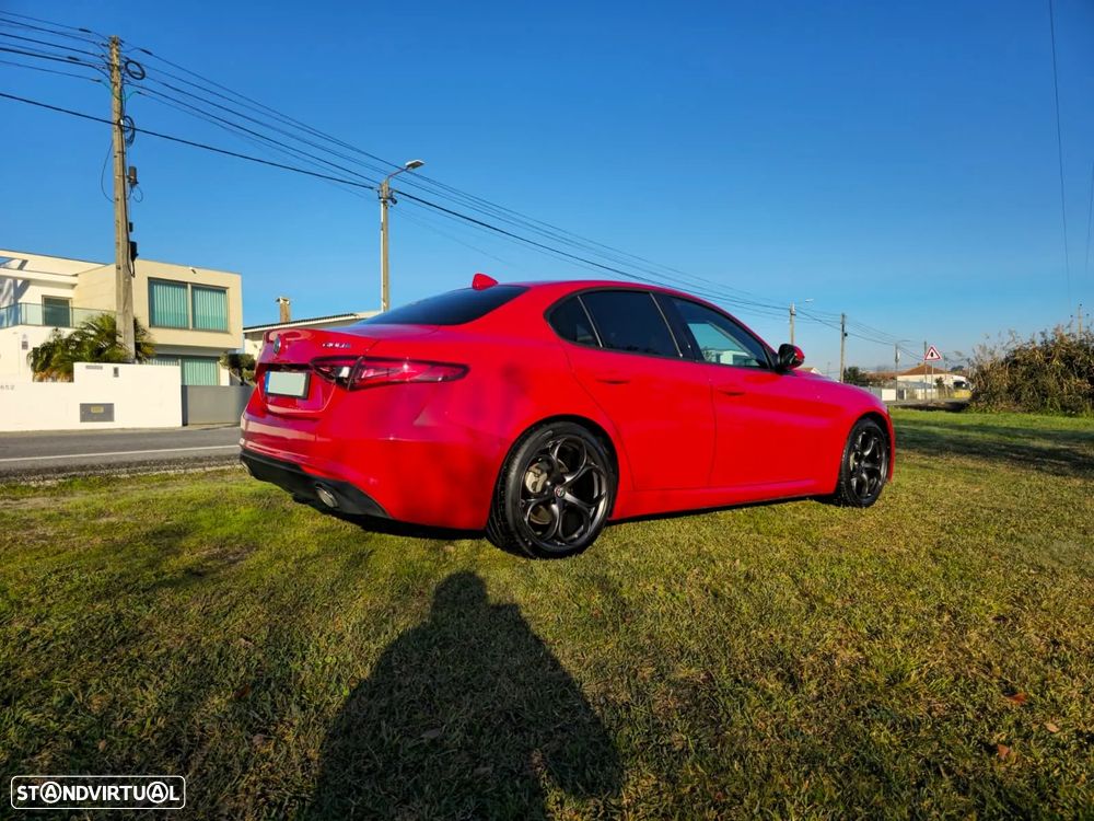 Alfa Romeo Giulia - 2