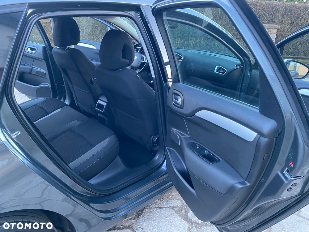 Citroën C4 VTi 95 Selection - 34