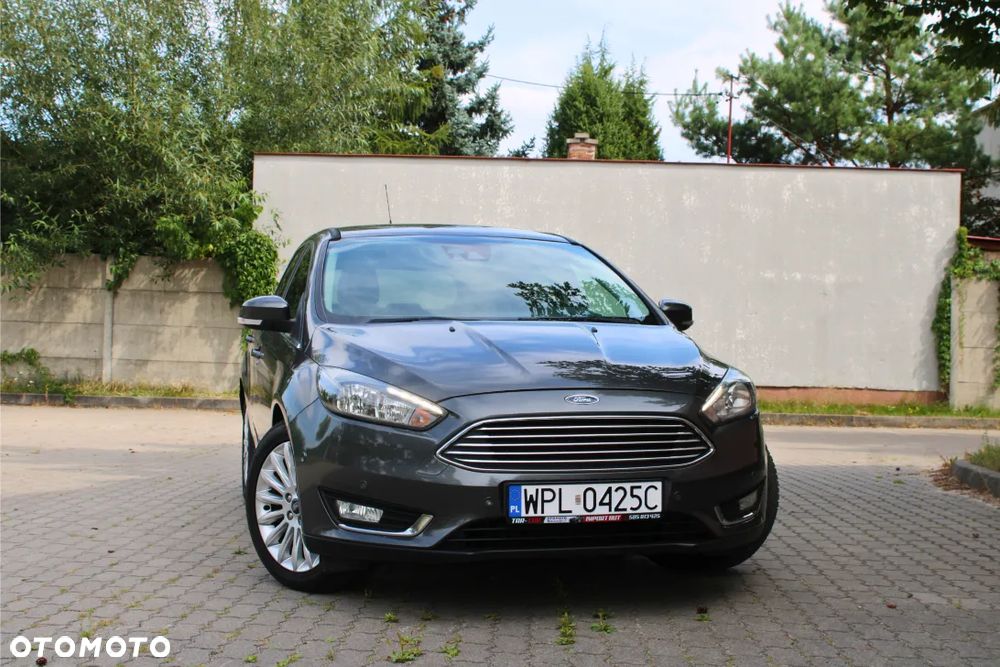 Ford Focus 1.5 TDCi Titanium - 1