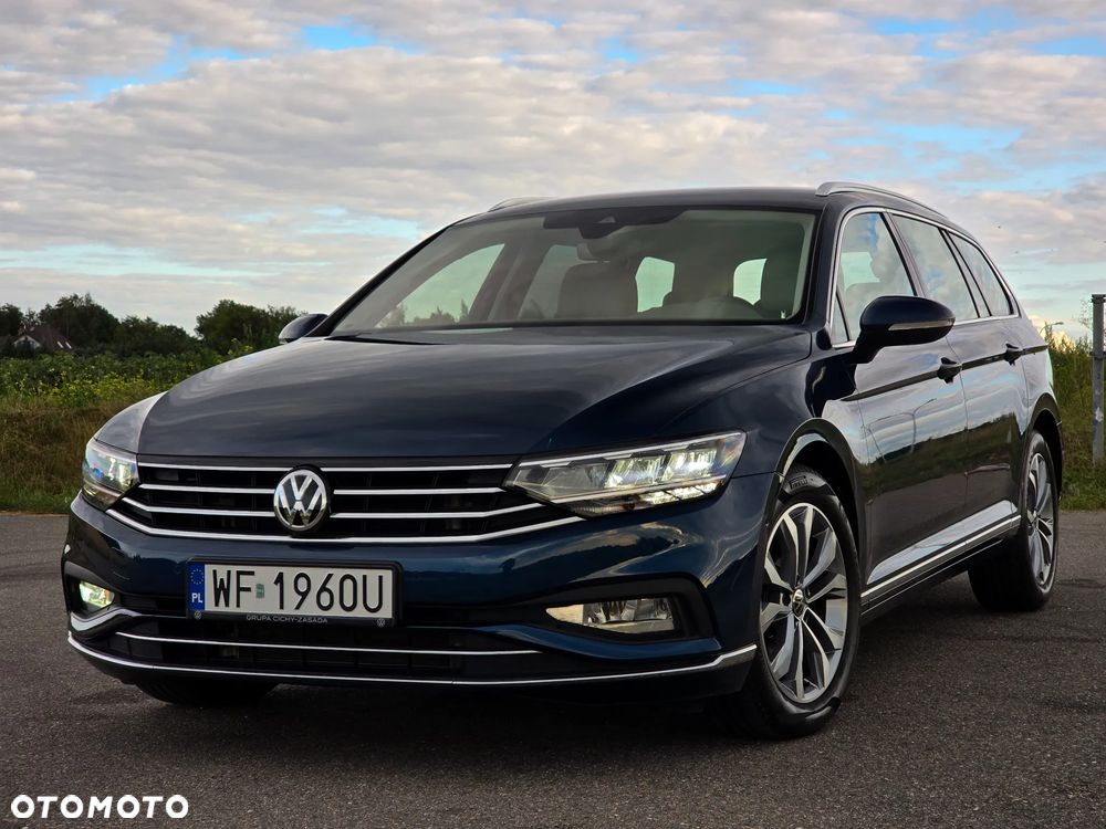 Volkswagen Passat Variant 2.0 TDI EVO Elegance DSG - 2
