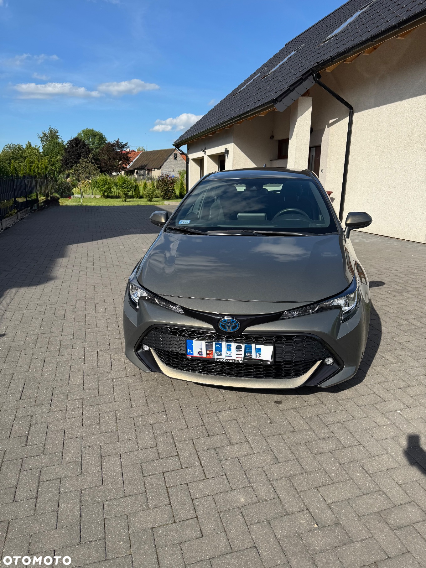 Toyota Corolla 2.0 Hybrid Comfort - 4