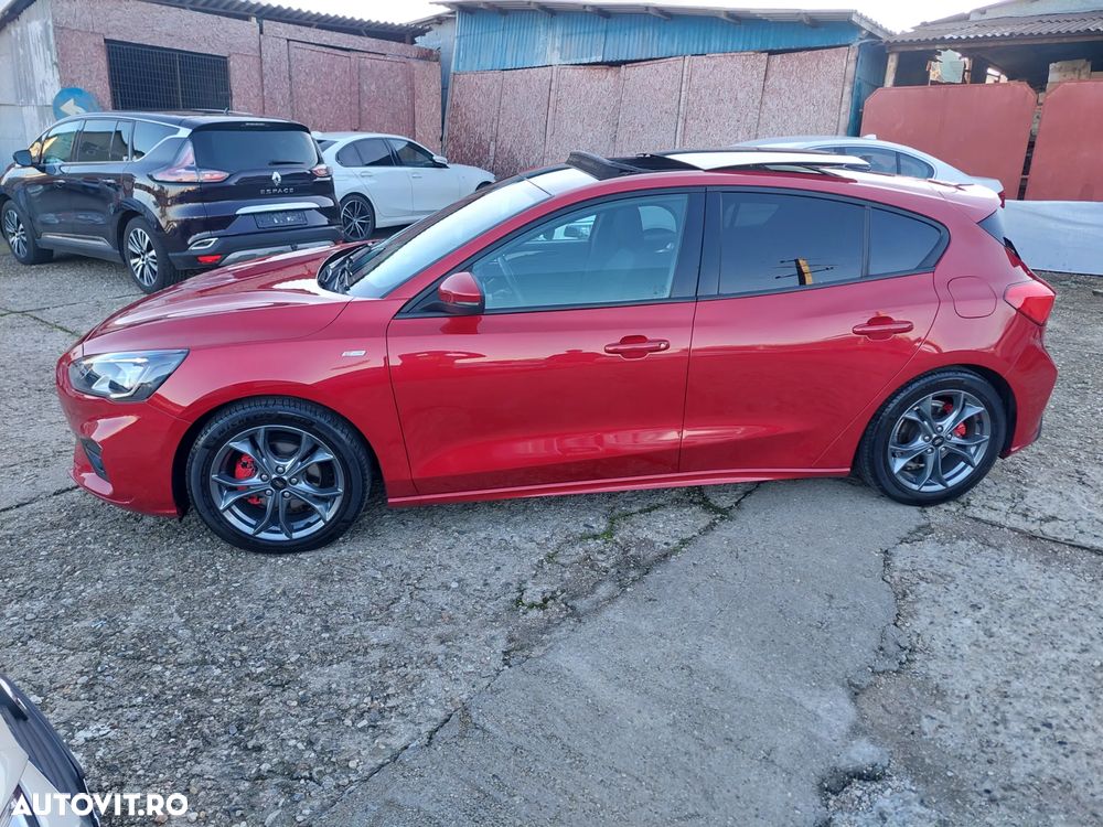 Ford Focus 1.5 Ecoboost ST-Line - 2