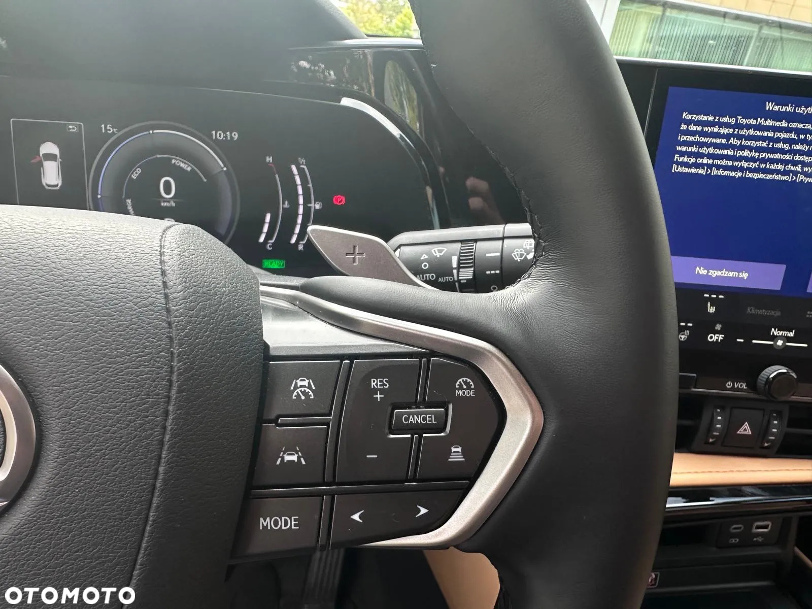 Lexus NX 350h Prestige 2WD - 18