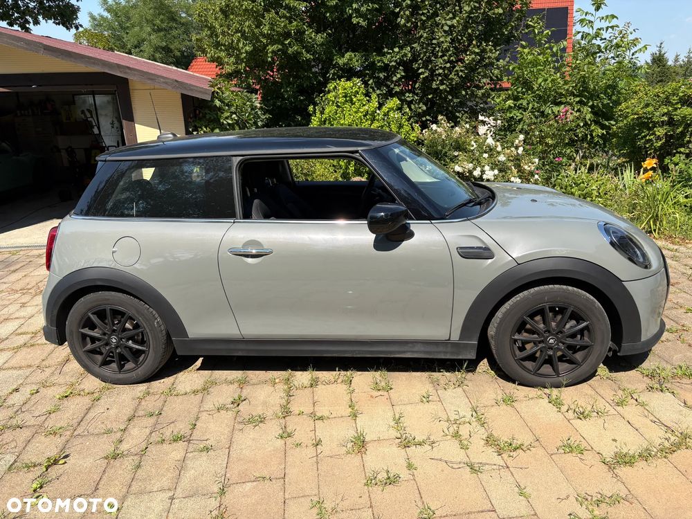 MINI Cooper Standard - 4