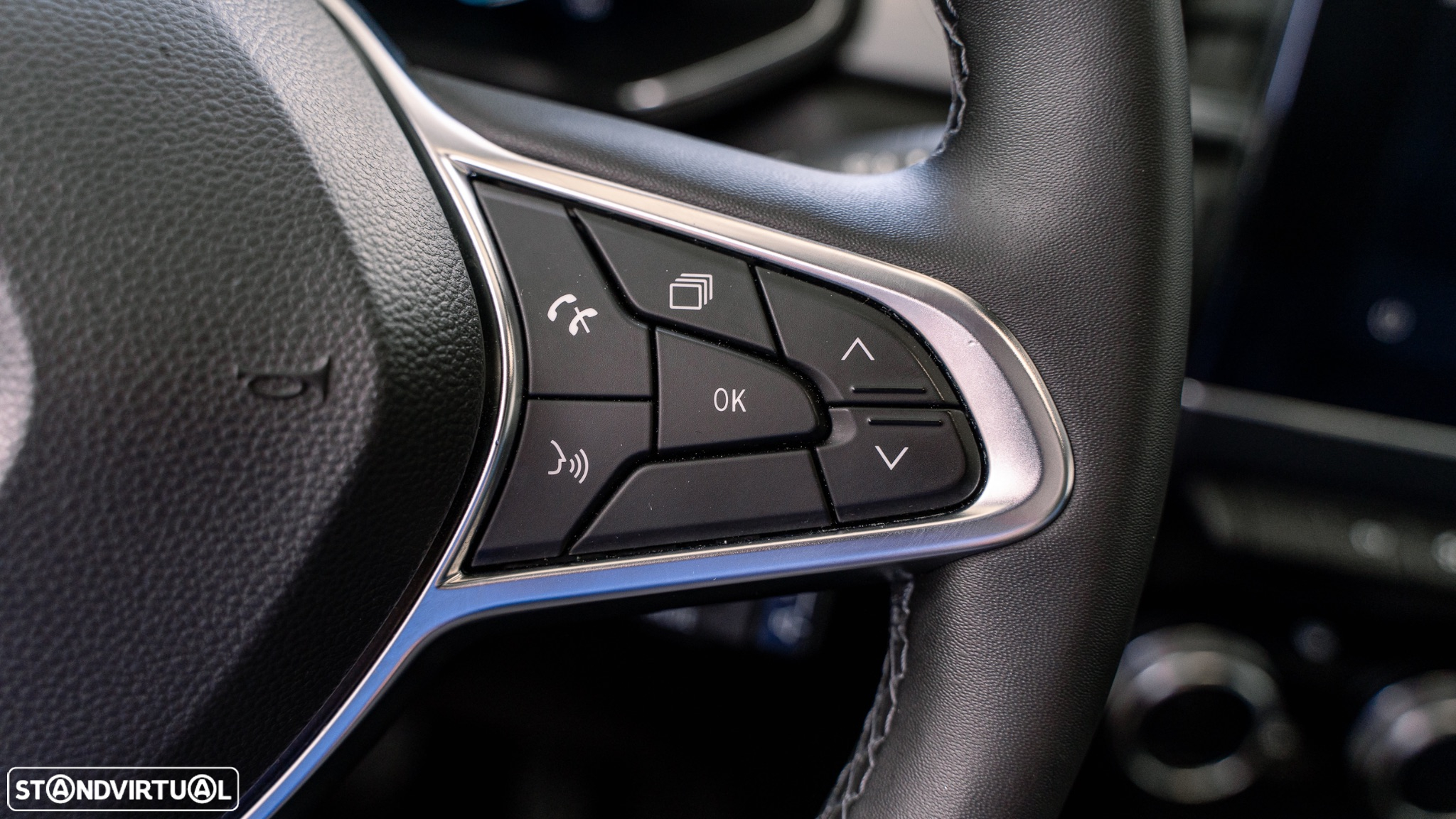Renault Captur 1.6 E-Tech Plug-In Intens - 19