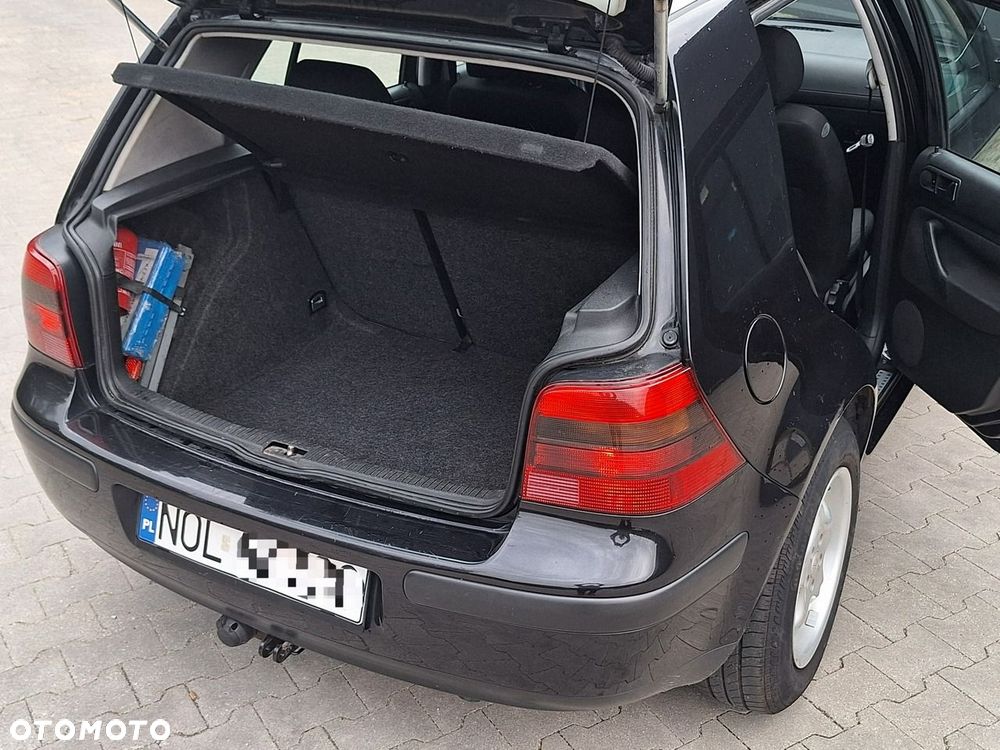Volkswagen Golf - 12