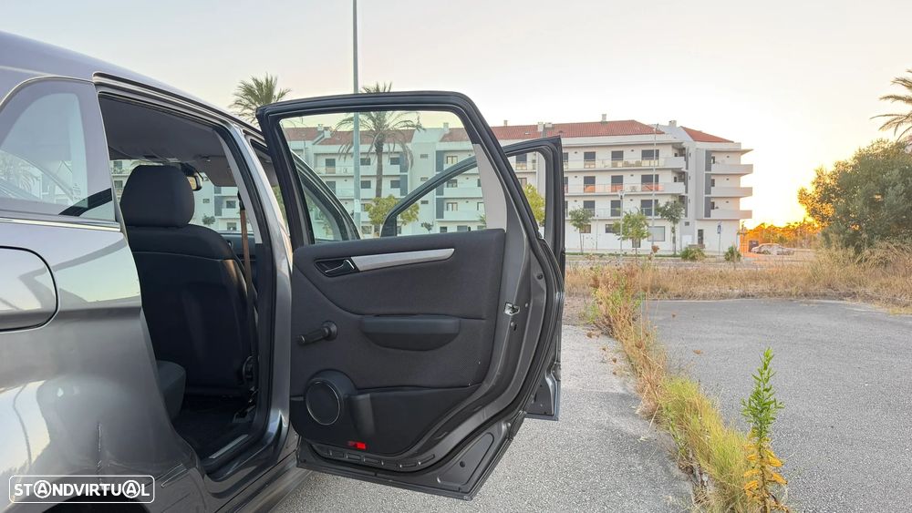 Mercedes-Benz B 180 CDI Autotronic - 3