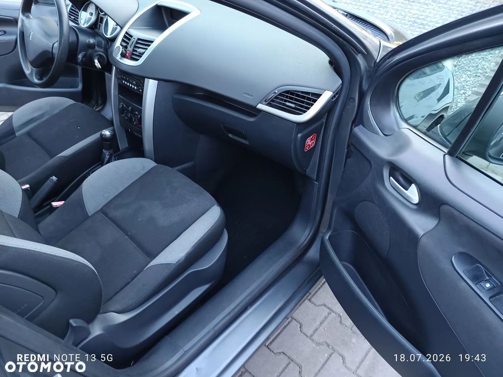 Peugeot 207 1.4 Presence - 12
