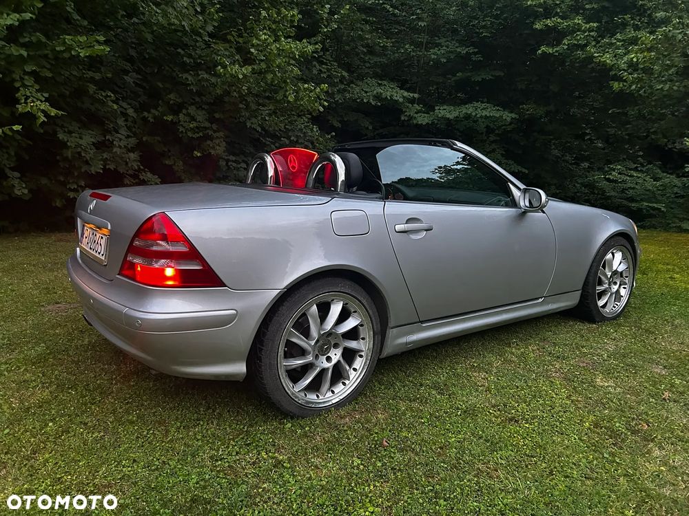 Mercedes-Benz SLK - 12