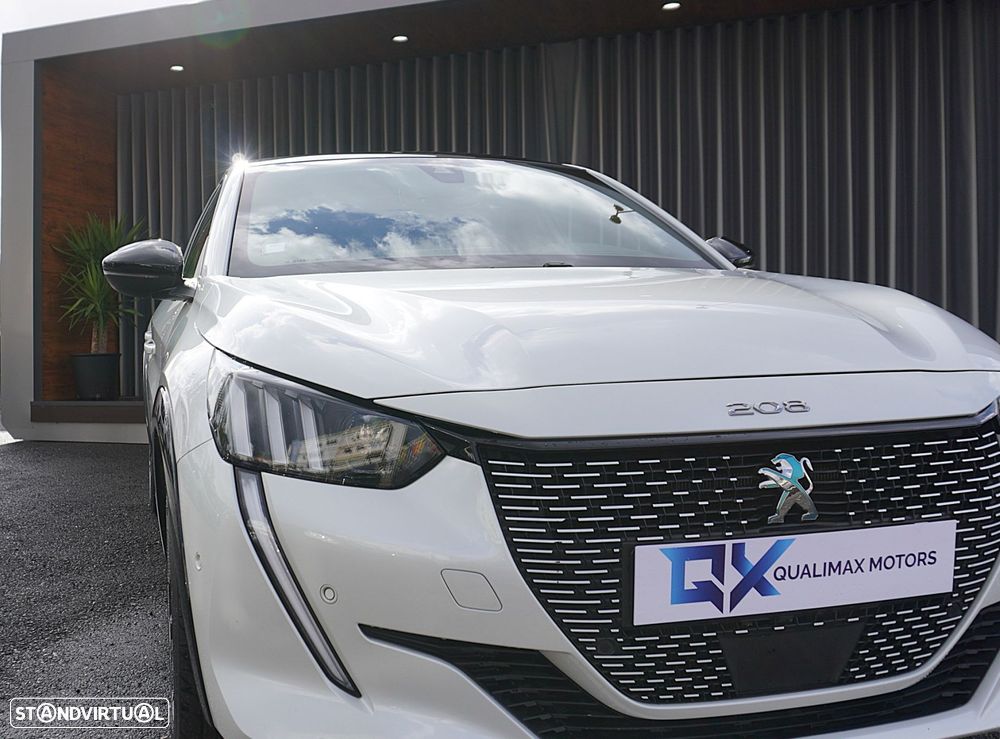 Peugeot e-208 50 kWh GT Pack - 3