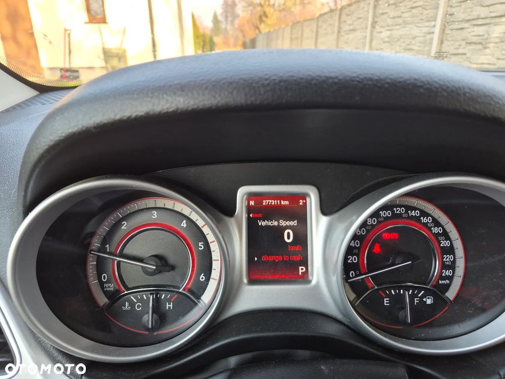 Fiat Freemont 2.0 Multijet 16V DPF Automatik Allrad Black Code - 12