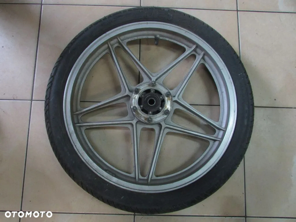 Moto Guzzi V35 Florida felga koło przód 18x2,15 ca