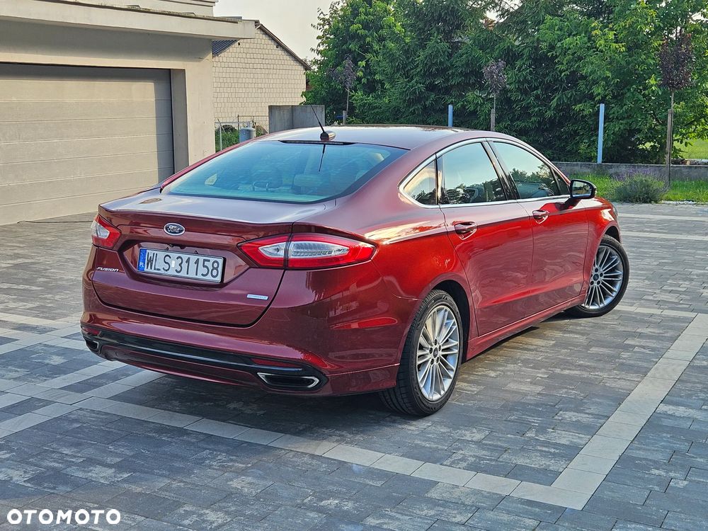 Ford Fusion - 8