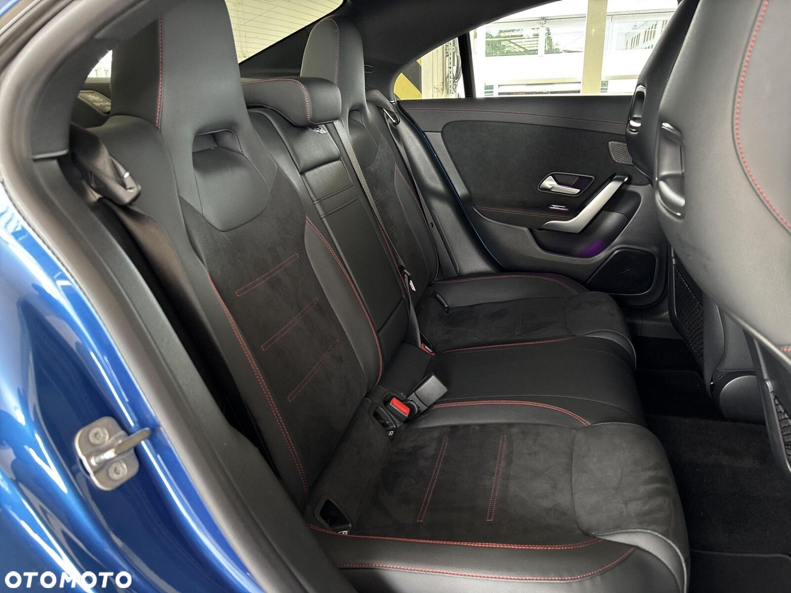 Mercedes-Benz CLA - 21