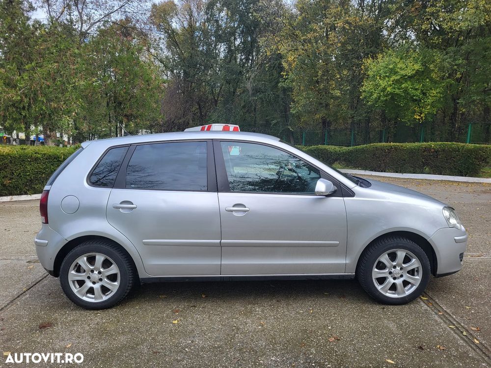 Volkswagen Polo 1.4 Comfortline - 4