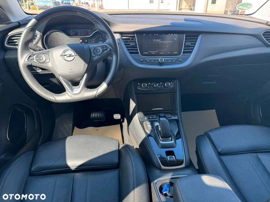Opel Grandland X 1.6 T Elite S&S - 9