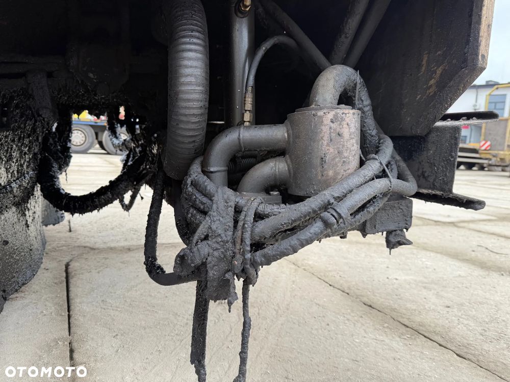 Renault Midlum Skrapiarka Drogowa Secmair 6000 l - 12