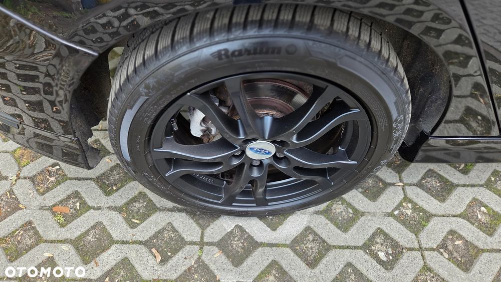 Ford Focus 2.0 TDCi ST - 34