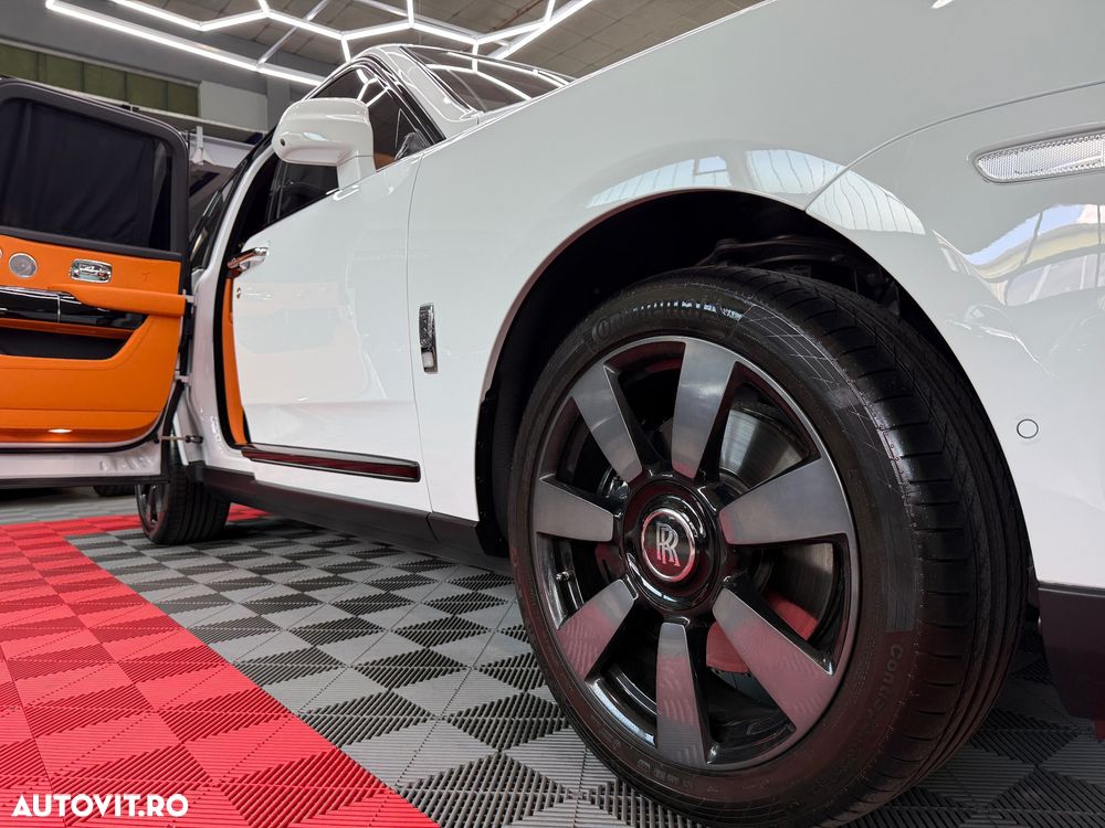 Rolls-Royce Cullinan - 36