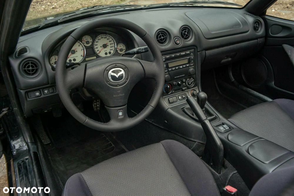 Mazda MX-5 1.6i 16V - 15