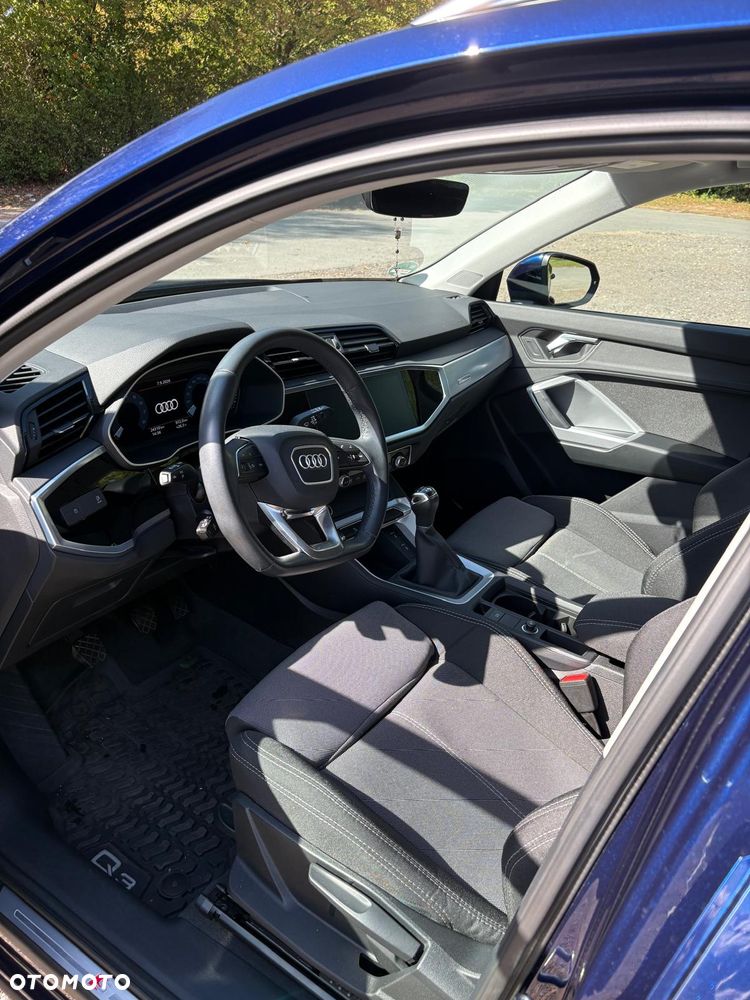 Audi Q3 35 TFSI S-Line - 9