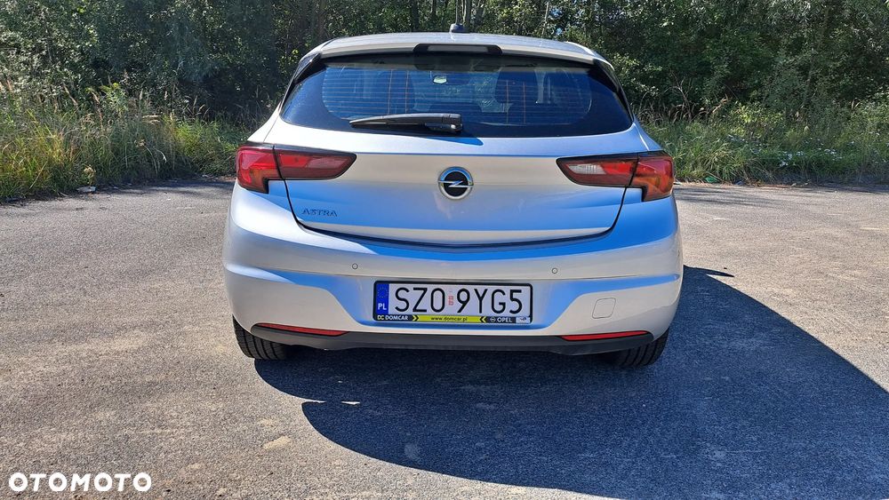 Opel Astra 1.2 T Business Elegance S&S - 4