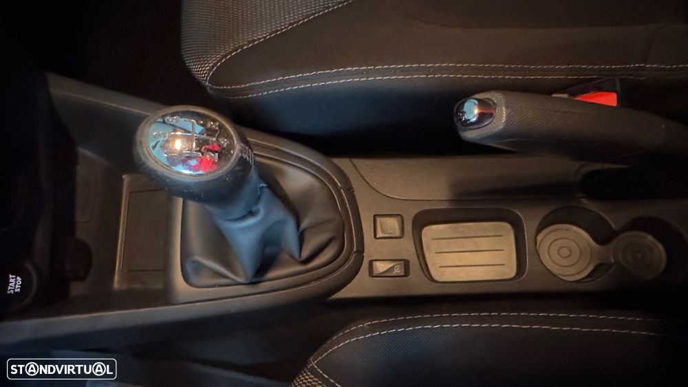 Renault Clio 1.5 dCi Confort - 9