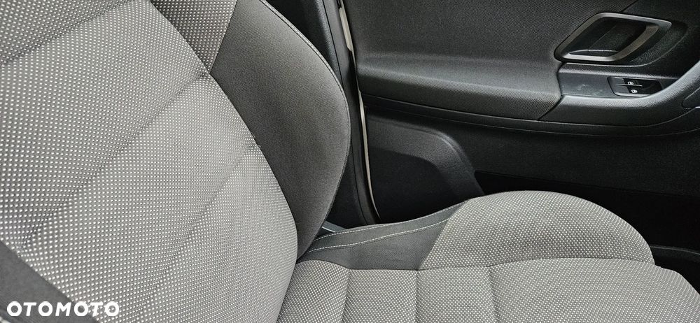 Skoda Roomster 1.2 TSI Scout PLUS EDITION - 20