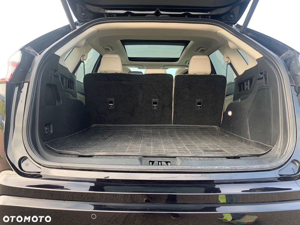 Ford Edge - 10
