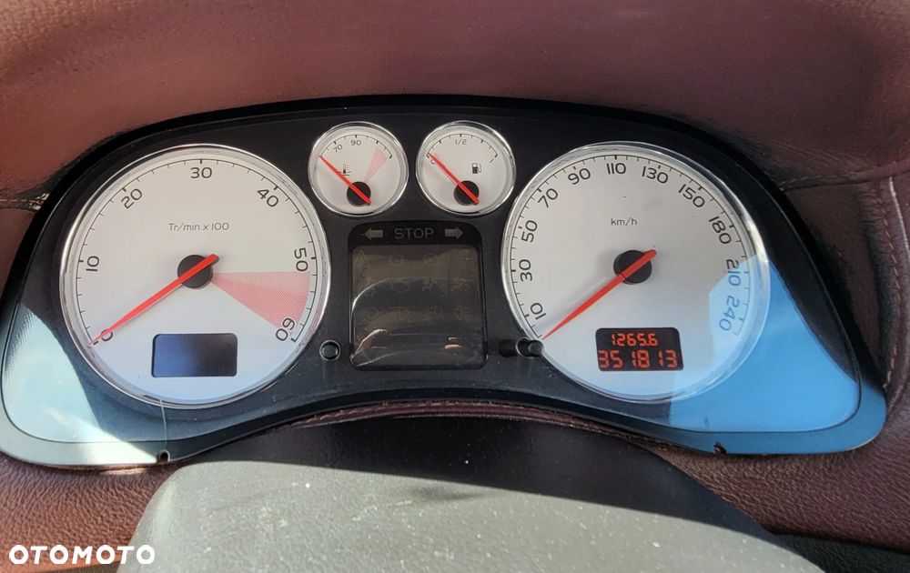 Peugeot 307 1.6 HDI Premium - 16