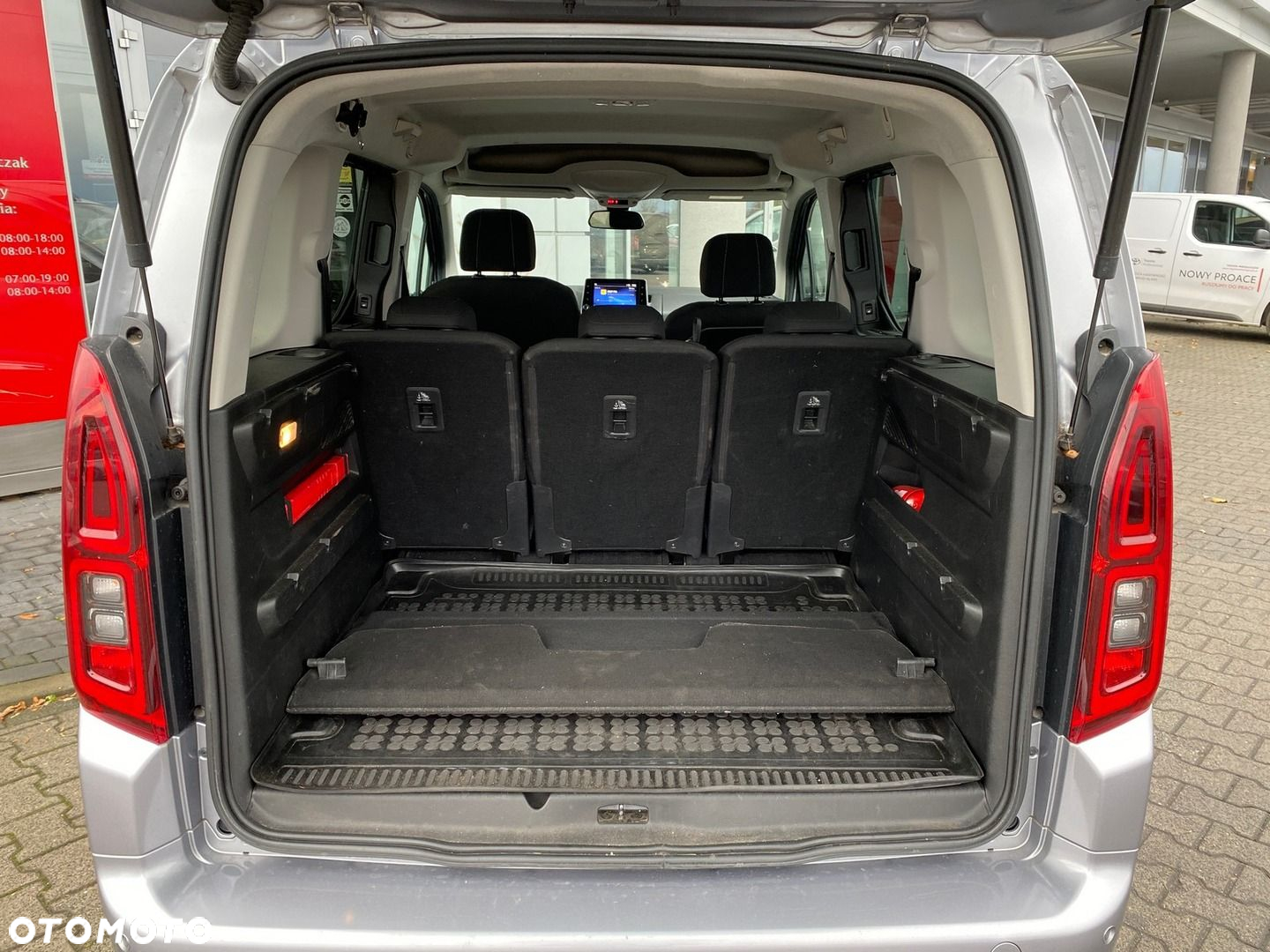 Toyota Proace City Verso 1.5 D-4D Family - 12