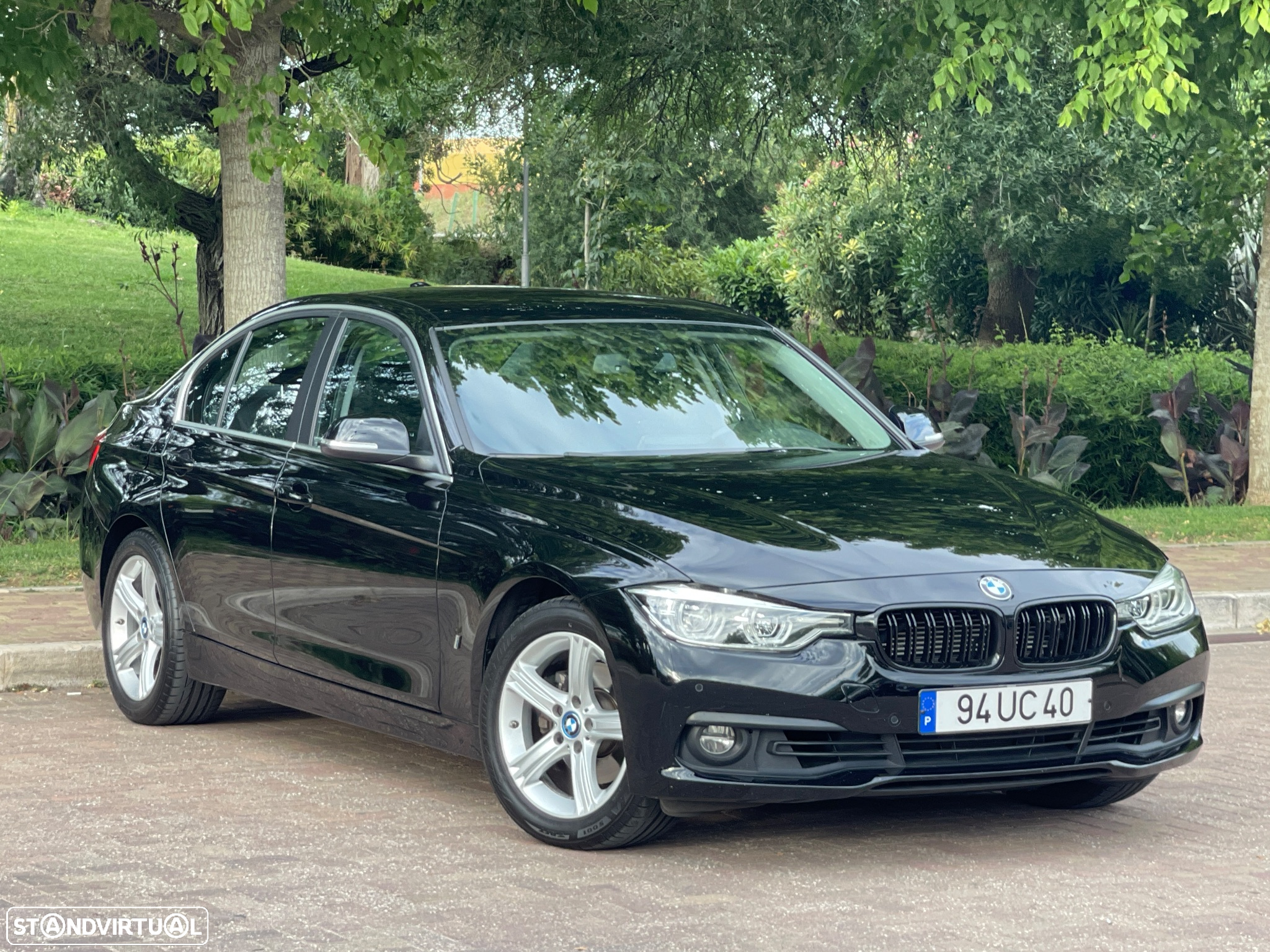 BMW 330 e iPerformance Advantage - 2
