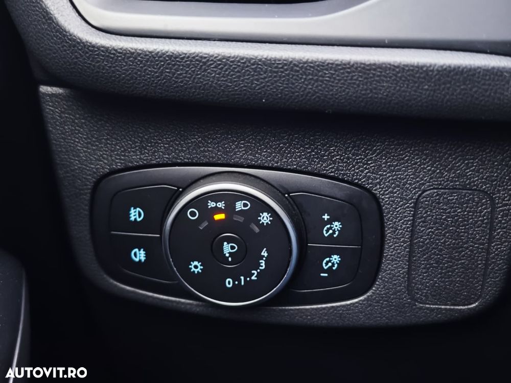 Ford Focus 1.0 EcoBoost Hybrid ACTIVE DESIGN - 27