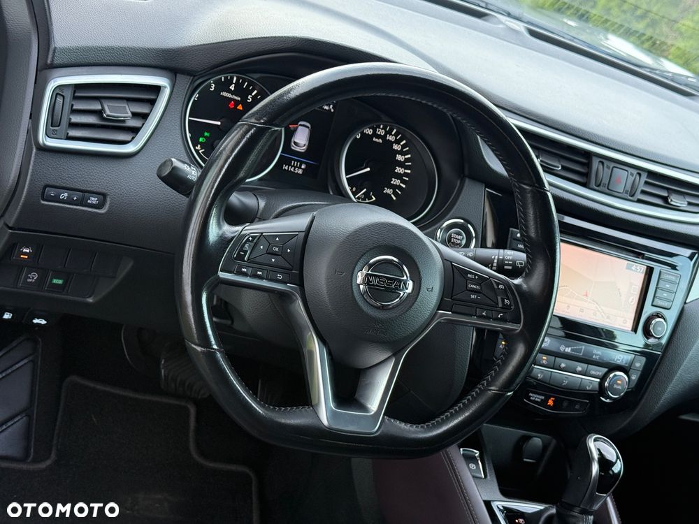 Nissan Qashqai 1.3 DIG-T DCT ACENTA - 27
