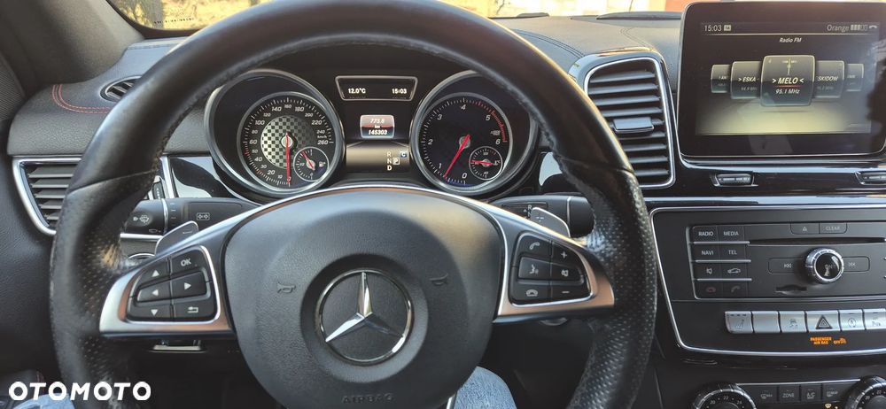 Mercedes-Benz GLE - 16