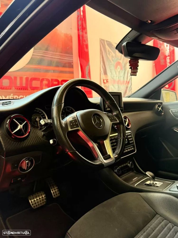 Mercedes-Benz A 45 AMG 4Matic Speedshift 7G-DCT - 9