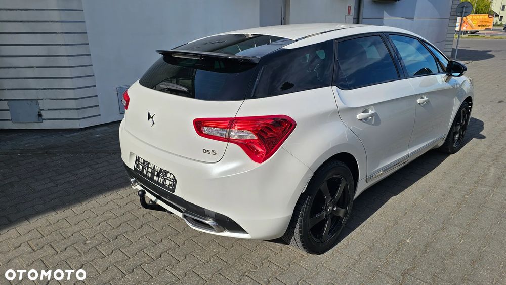 DS Automobiles DS 5 - 10