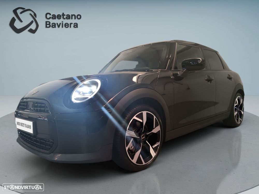 MINI 5 Portas Cooper Auto - 2