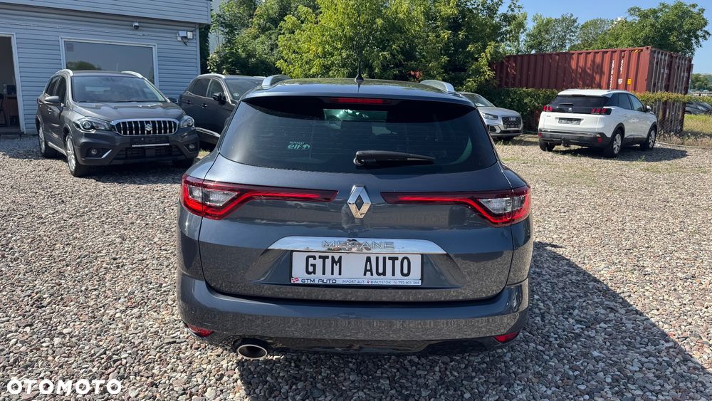 Renault Megane ENERGY TCe 140 EDC BOSE EDITION - 11