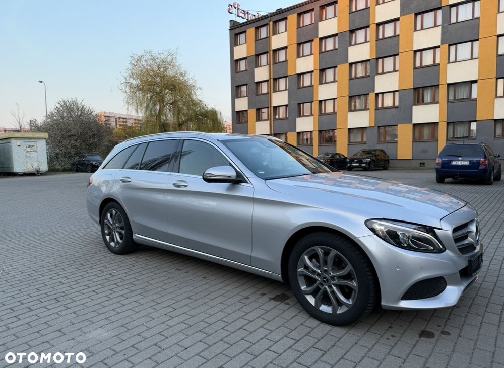 Mercedes-Benz Klasa C 180 7G-TRONIC - 4