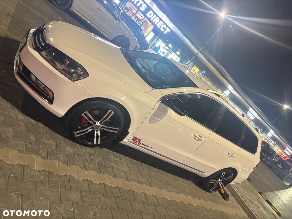 Volkswagen Passat 1.4 TSI BMT Highline R-Style DSG - 10