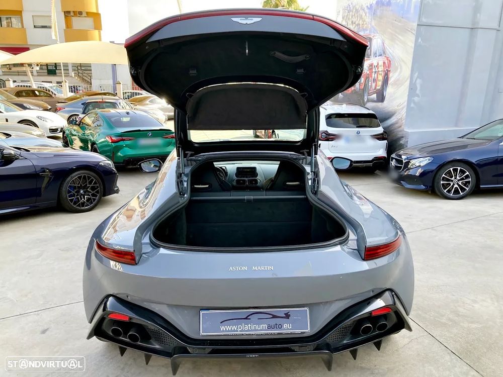 Aston Martin Vantage Coupe Standard - 23